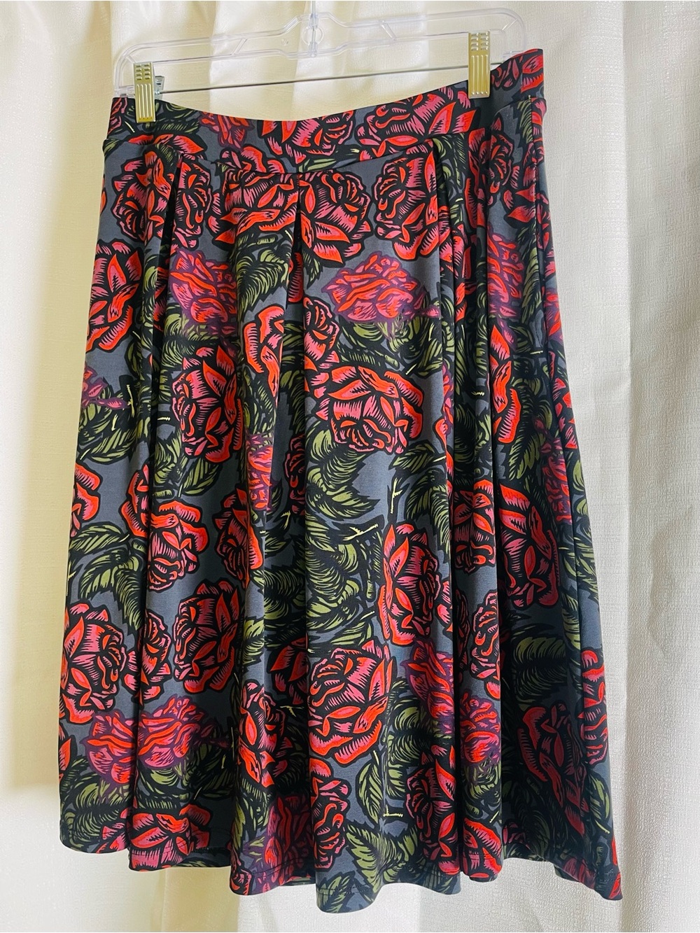 LuLaRoe Floral Circle Skirt in Red and Green on Black